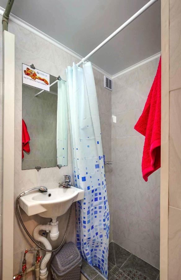 Yourhouse На Розыбакиева Утепова Недалеко От Меги Almatý Exterior foto